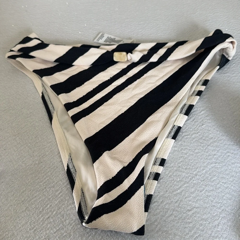 Vitamin A Terra High Waist Bikini Bottom, Size Medium, $105